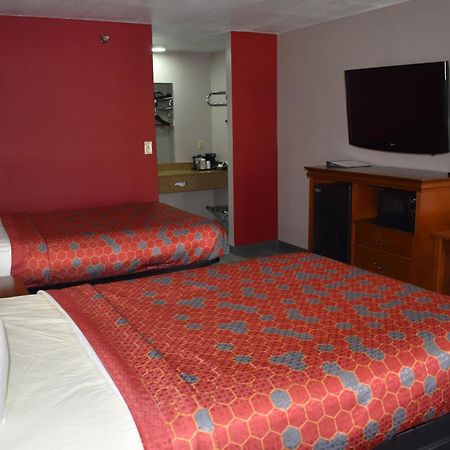The Heritage Inn, Inc Huntingdon Екстериор снимка